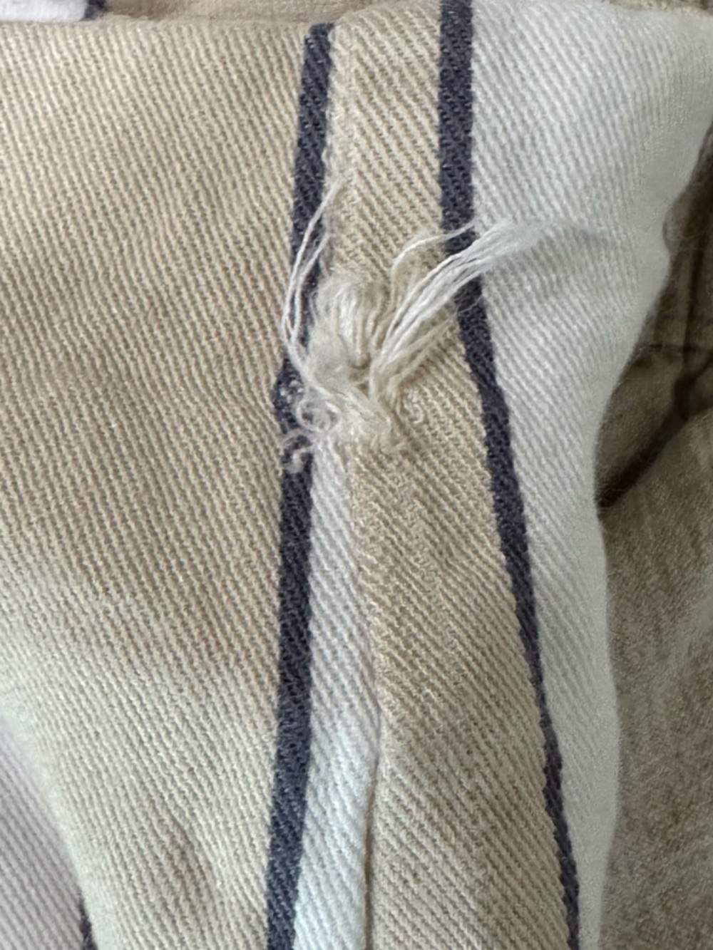 Abercrombie & Fitch Cream Wide-Leg Striped Button-Front Pants - Picture 8 of 8